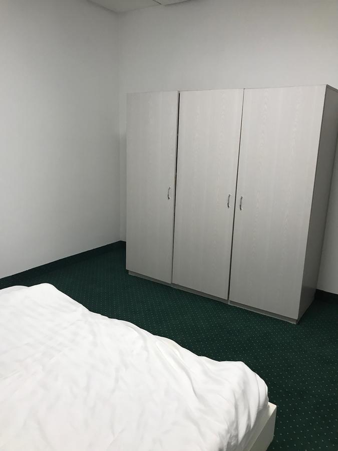 Apartament In Regim Hotelier Bacău Extérieur photo