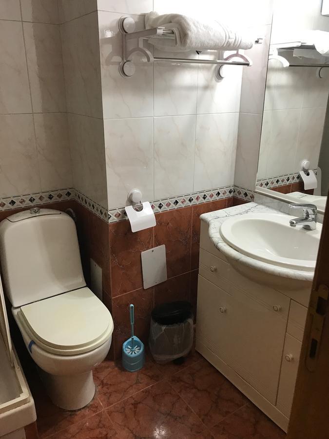 Apartament In Regim Hotelier Bacău Extérieur photo